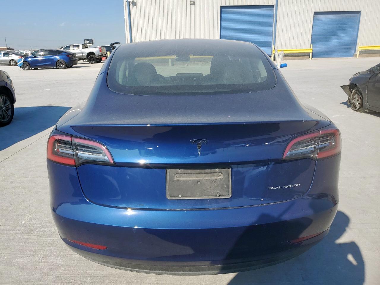 2022 Tesla Model 3 VIN: 5YJ3E1EB2NF188477 Lot: 84465885