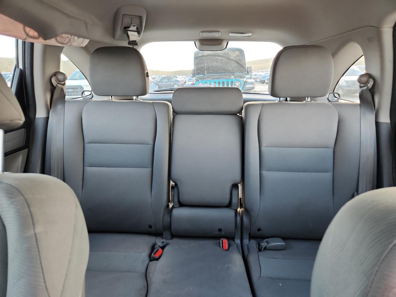 2011 Honda Cr-V Lx VIN: JHLRE4H32BC020950 Lot: 85105035