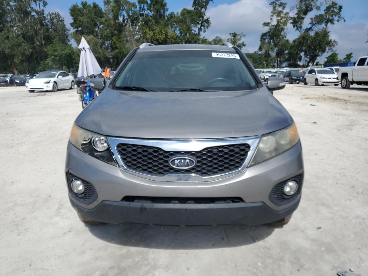 2011 Kia Sorento Base VIN: 5XYKT3A11BG107032 Lot: 90372295