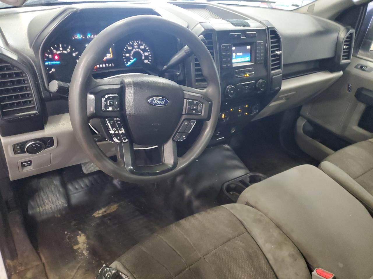 2016 Ford F150 VIN: 1FTMF1E8XGFA81195 Lot: 86632435
