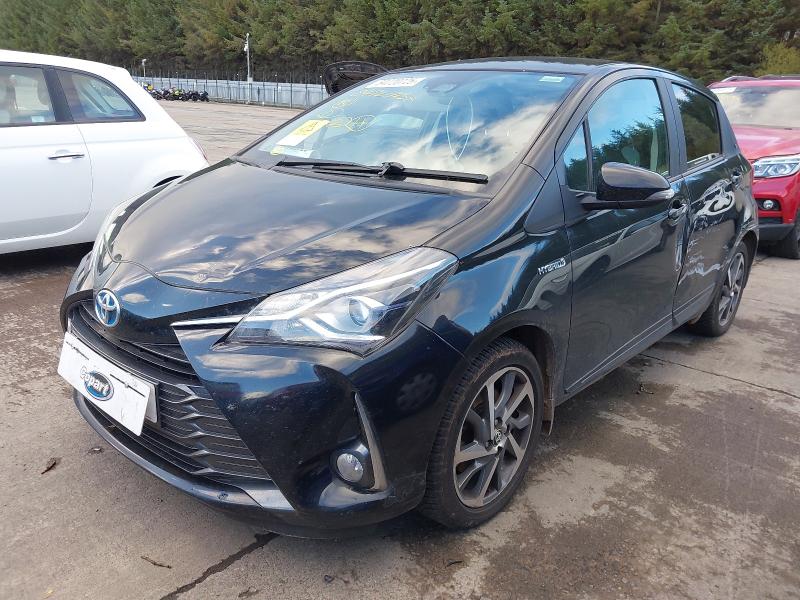 2020 TOYOTA YARIS 1.5 HYBRID Y20 5DR CVT [BI-TONE] for sale at Copart WHITBURN