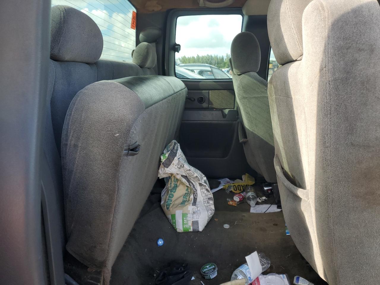 2005 Chevrolet Silverado C1500 VIN: 2GCEC19V051329357 Lot: 82290765