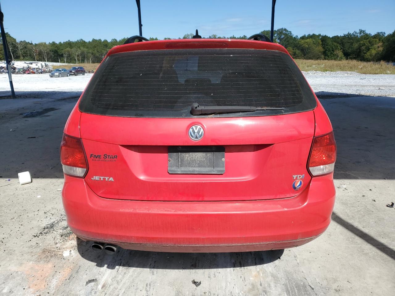 car-image car-image