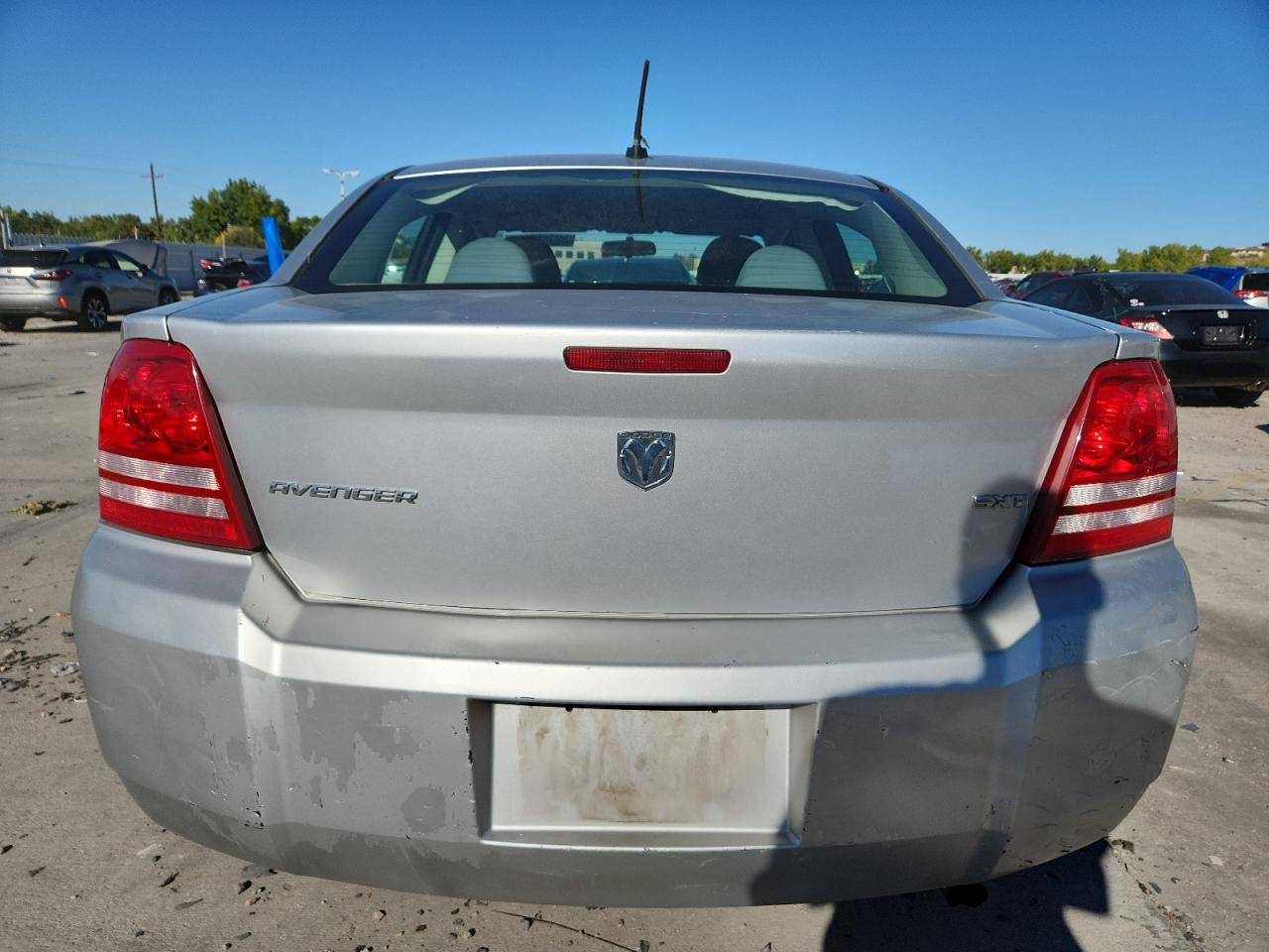 2008 Dodge Avenger Sxt VIN: 1B3LC56K28N140173 Lot: 82185385