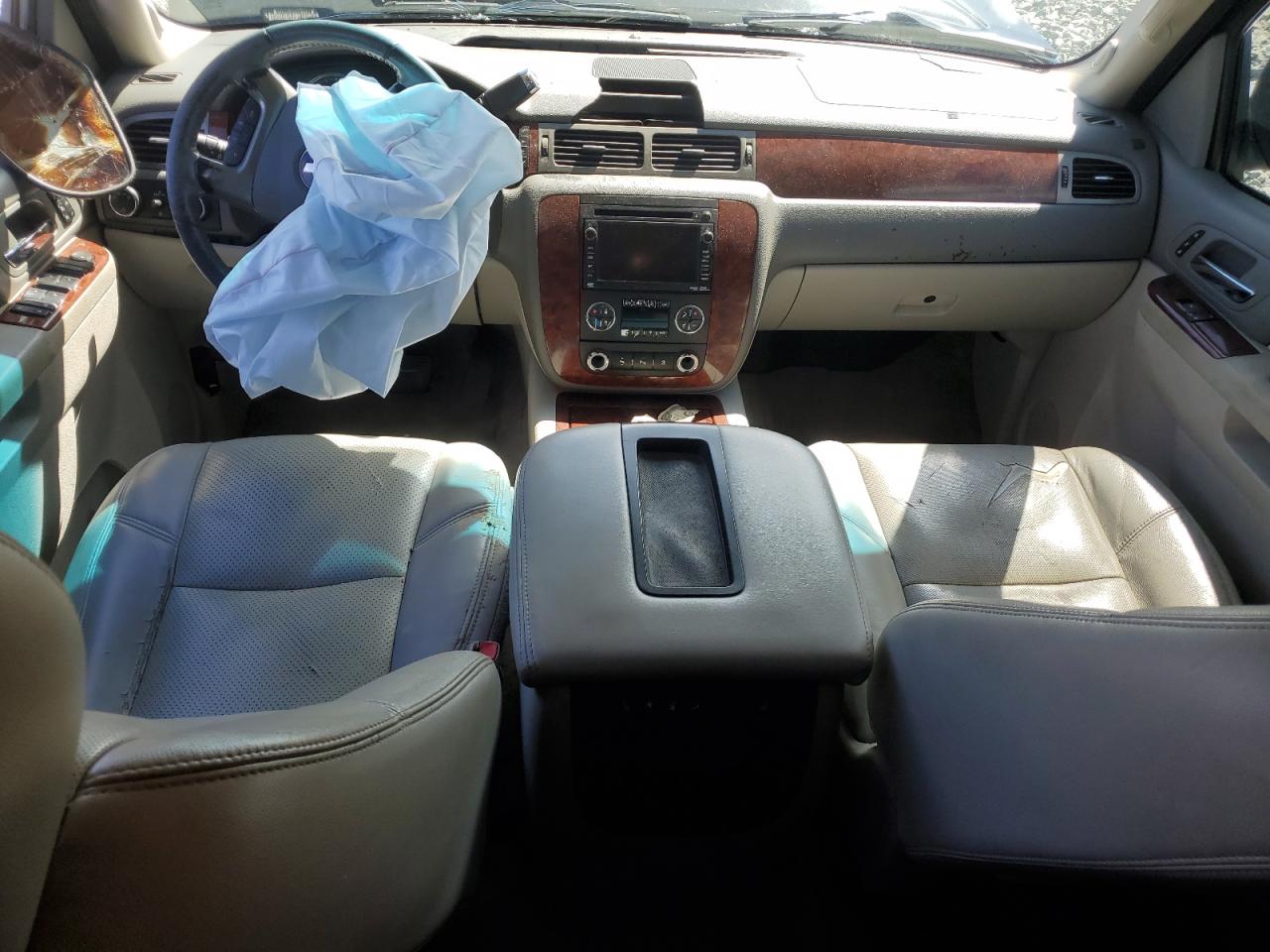 2010 Chevrolet Tahoe K1500 Ltz VIN: 1GNUKCE07AR175890 Lot: 82205985