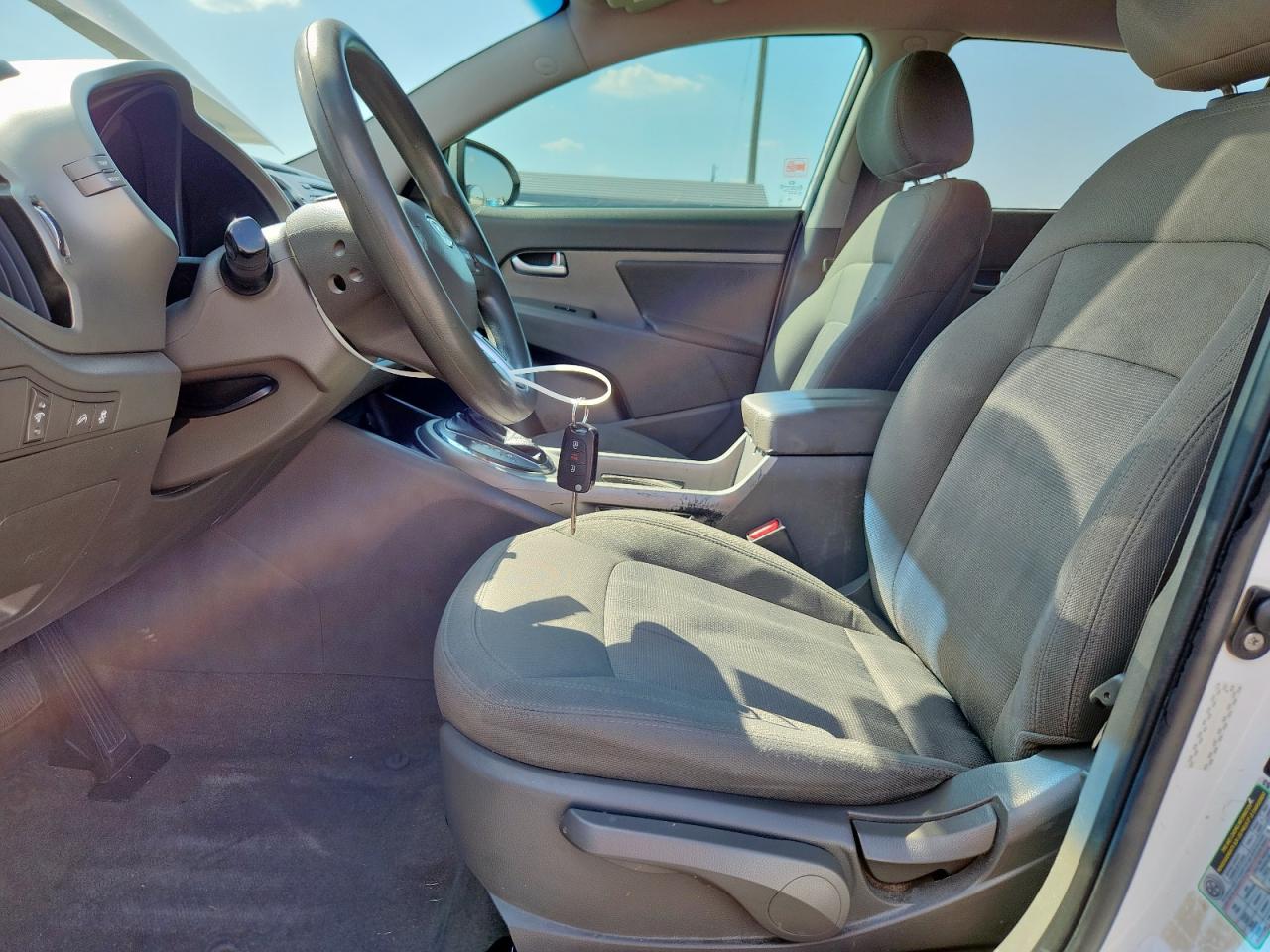 2012 Kia Sportage Base VIN: KNDPB3A23C7329653 Lot: 84919025