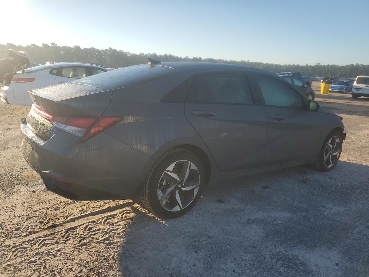 Elantra Elantra