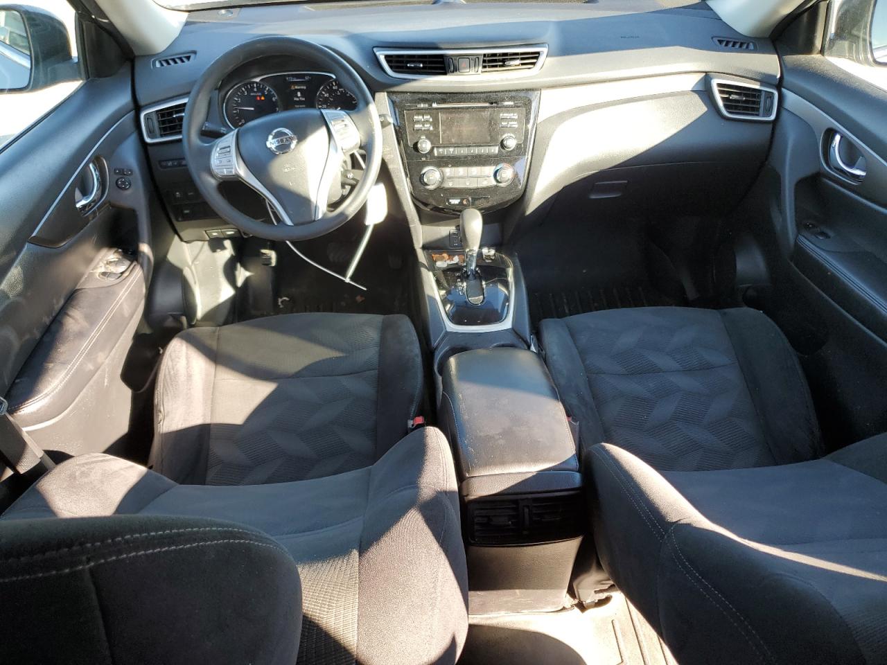 2016 Nissan Rogue S VIN: 5N1AT2MN1GC745311 Lot: 82239105