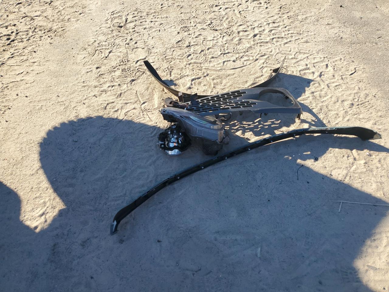 2022 Ford Bronco Base VIN: 1FMEE5DP4NLA97779 Lot: 86877455