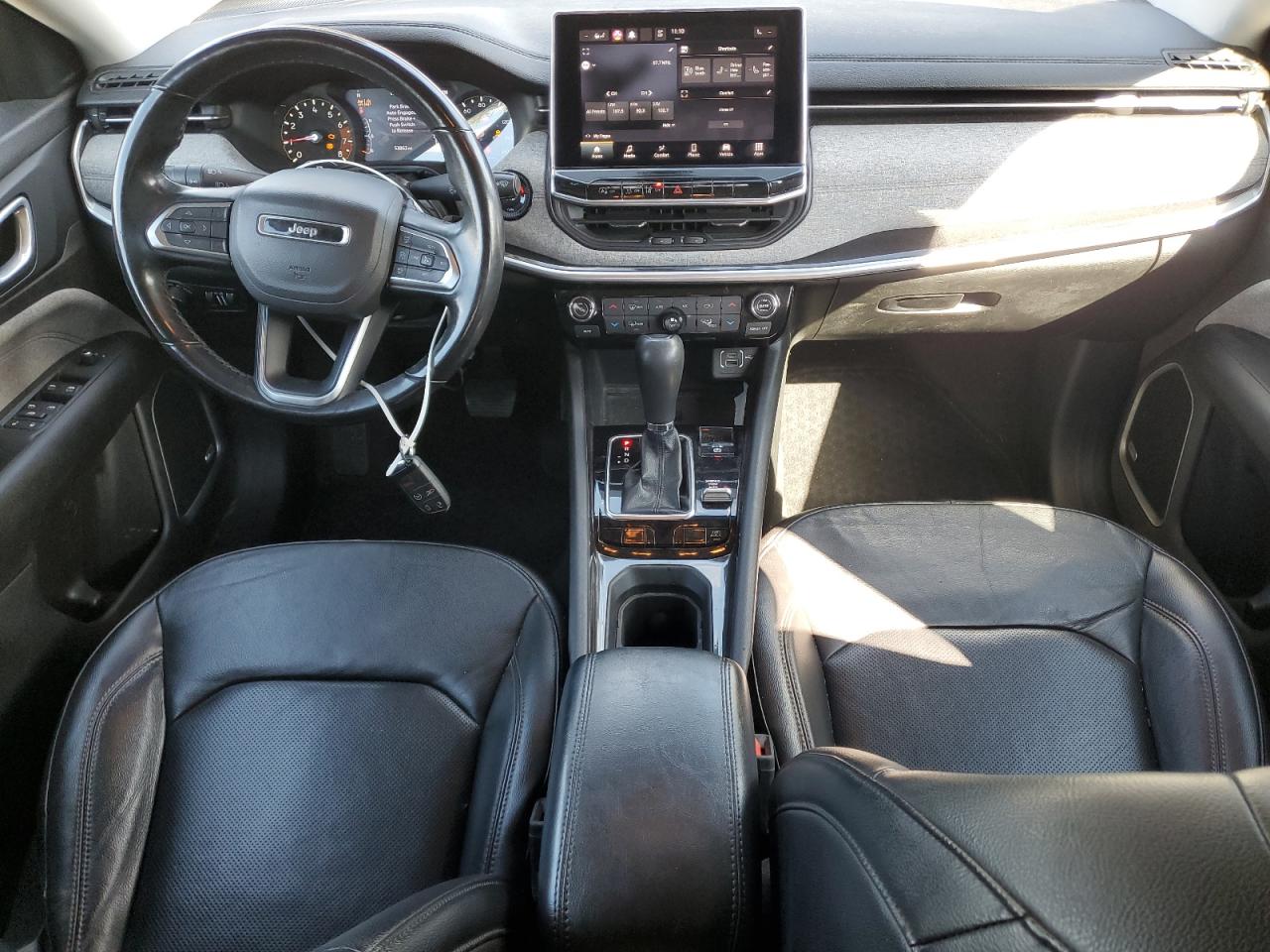 2022 Jeep Compass Latitude Lux VIN: 3C4NJDFB8NT219141 Lot: 82273205