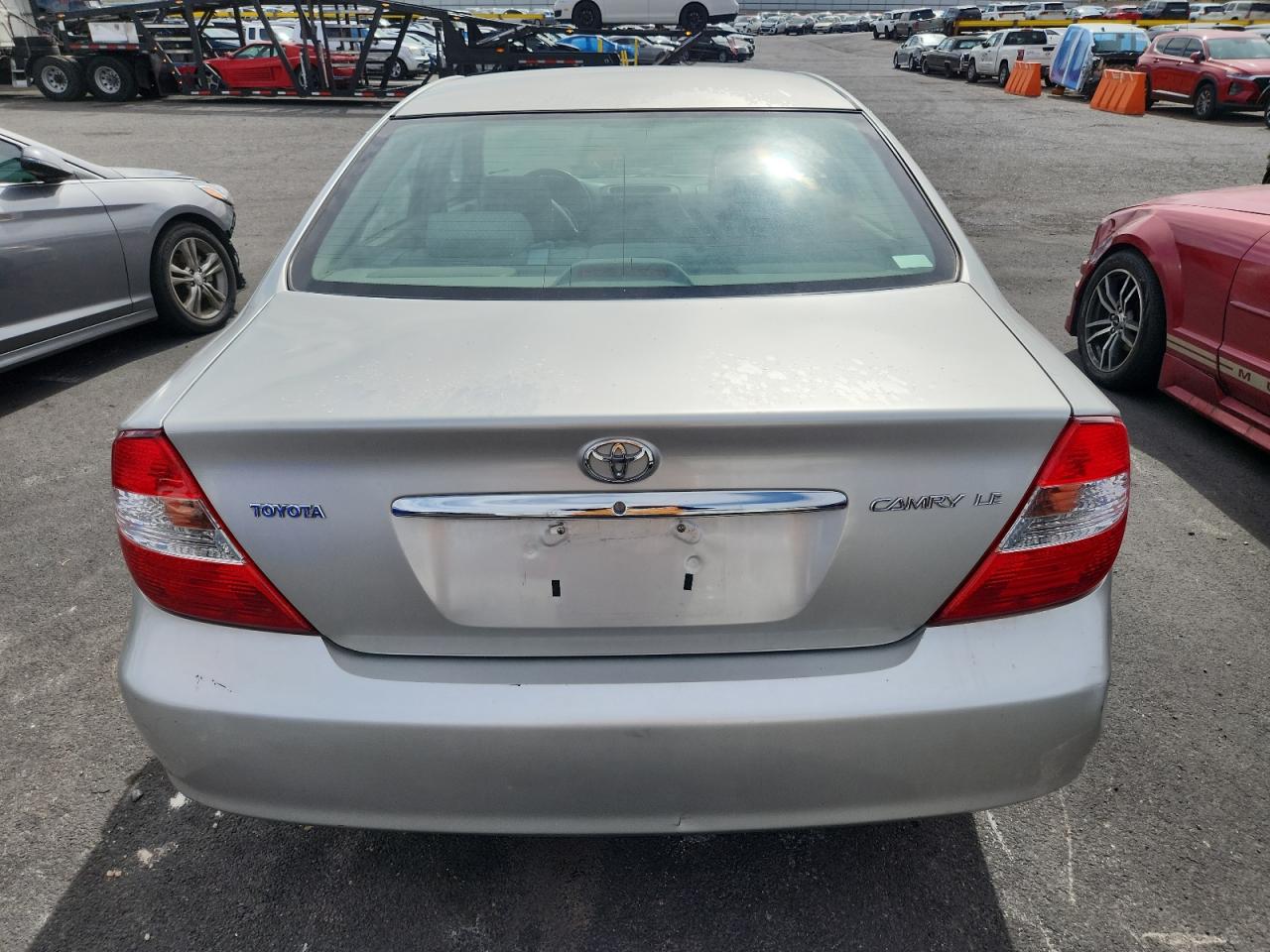 2004 Toyota Camry Le VIN: 4T1BE32K44U820294 Lot: 85648045