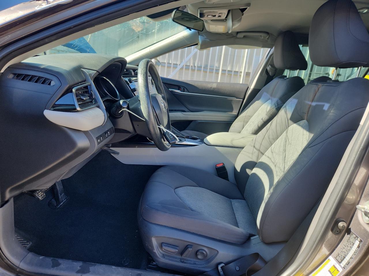 2020 Toyota Camry Le VIN: 4T1C11AK2LU381102 Lot: 87410105