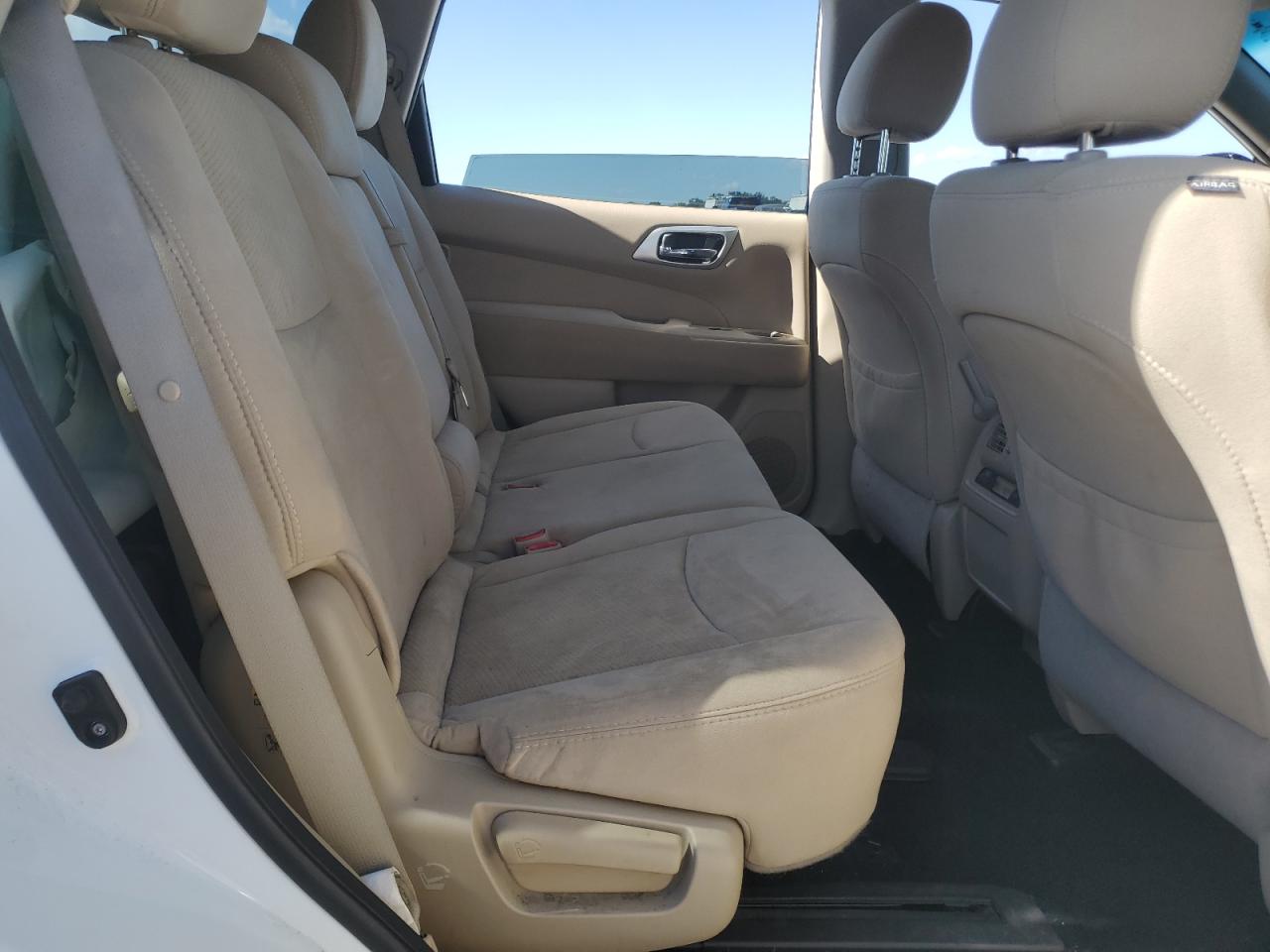 2016 Nissan Pathfinder S VIN: 5N1AR2MN5GC613330 Lot: 89525795