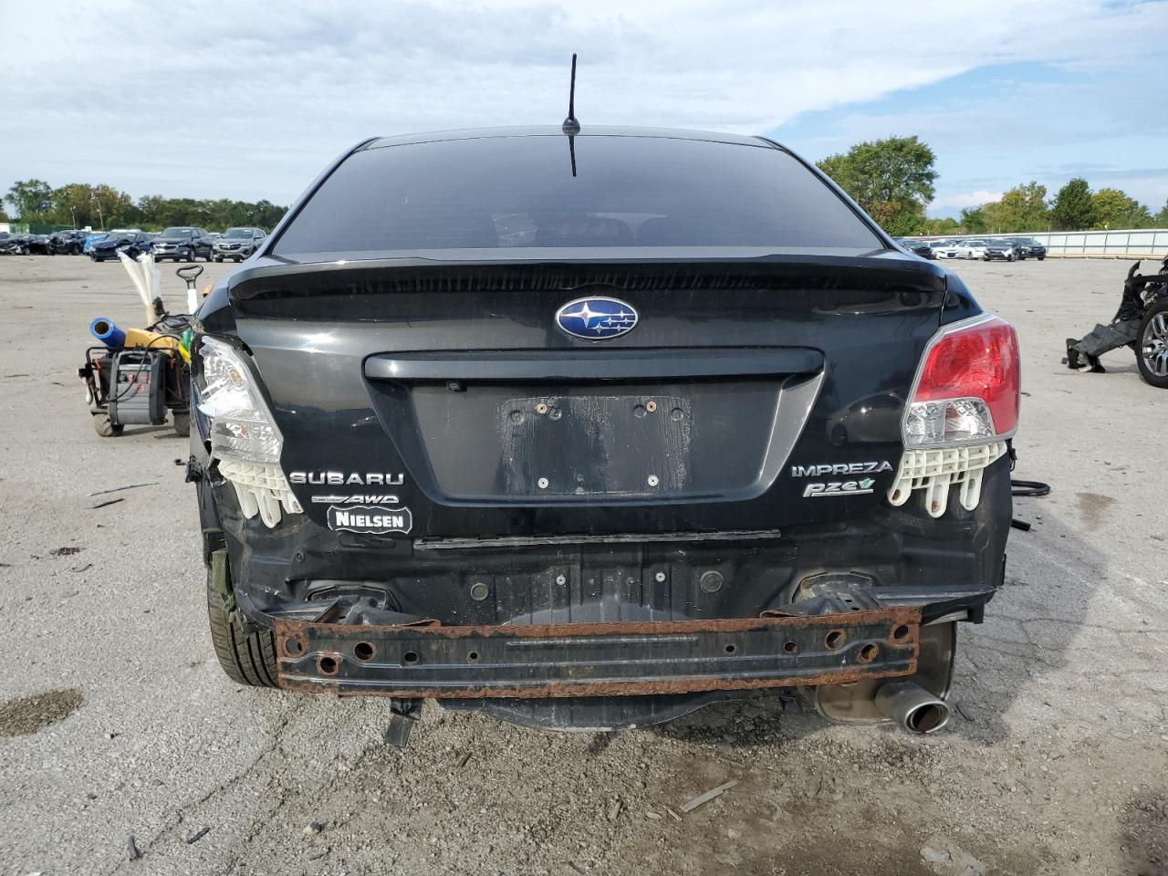 2015 Subaru Impreza Premium Plus VIN: JF1GJAK69FH006334 Lot: 82378555