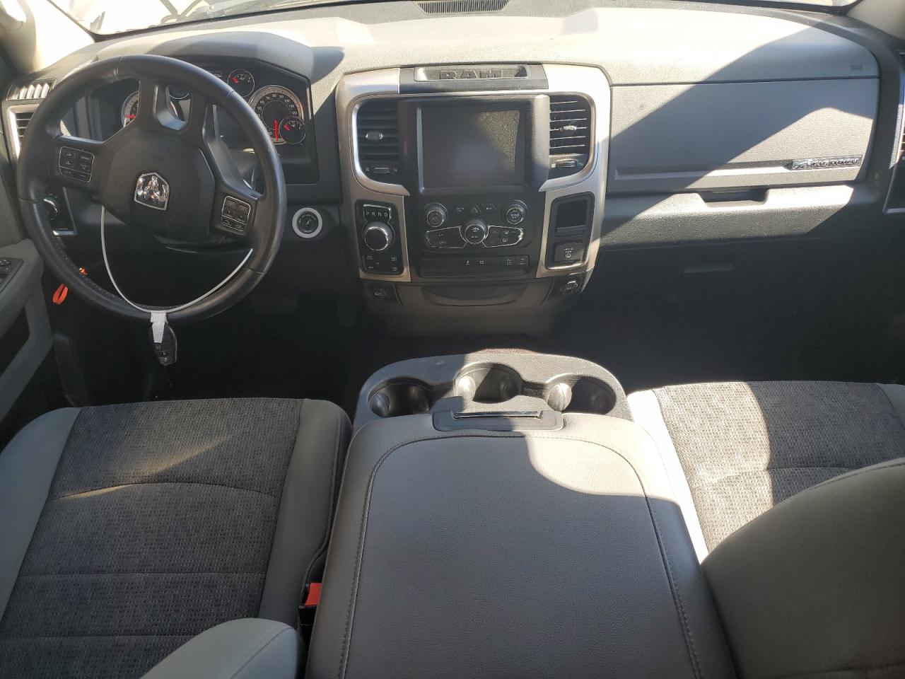 2017 Ram 1500 Slt VIN: 1C6RR7TT4HS776649 Lot: 82254005