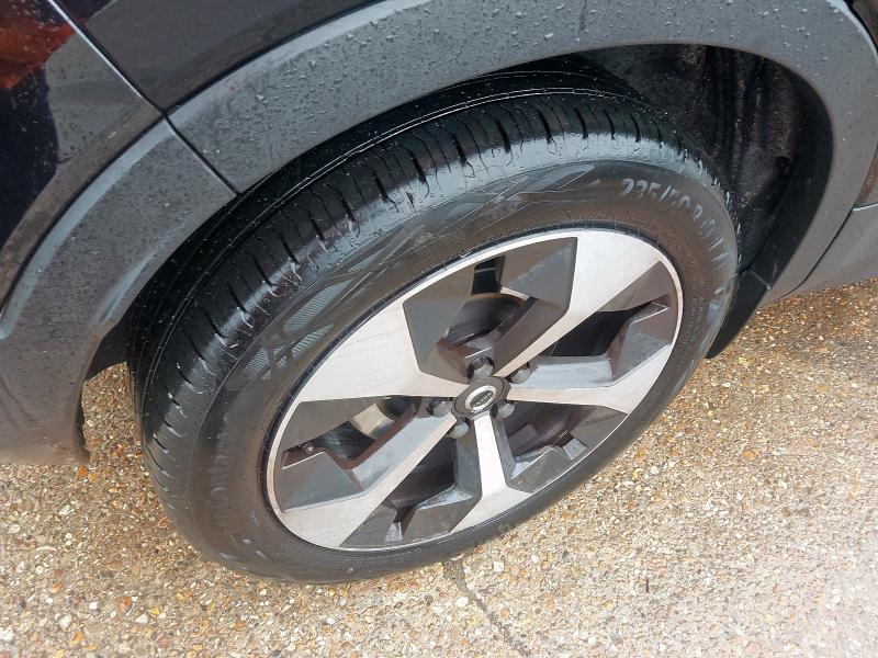 2025 VOLVO XC40 2.0 B4P PLUS DARK 5DR AUTO