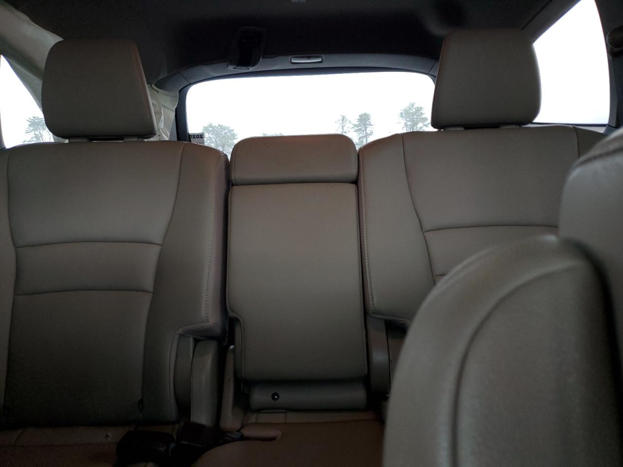 2019 Honda Pilot Touring VIN: 5FNYF5H98KB033740 Lot: 90401525