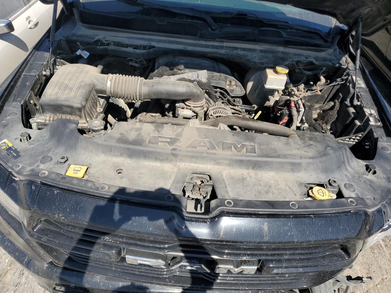 2019 Ram 1500 Laramie VIN: 1C6SRFJT2KN584215 Lot: 85362895