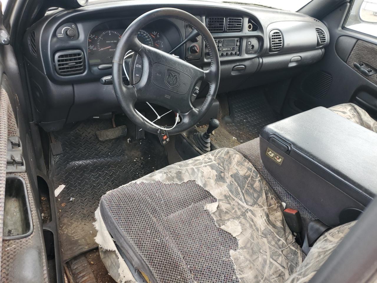 1998 Dodge Ram 2500 VIN: 3B7KF22D1WG115522 Lot: 86814105