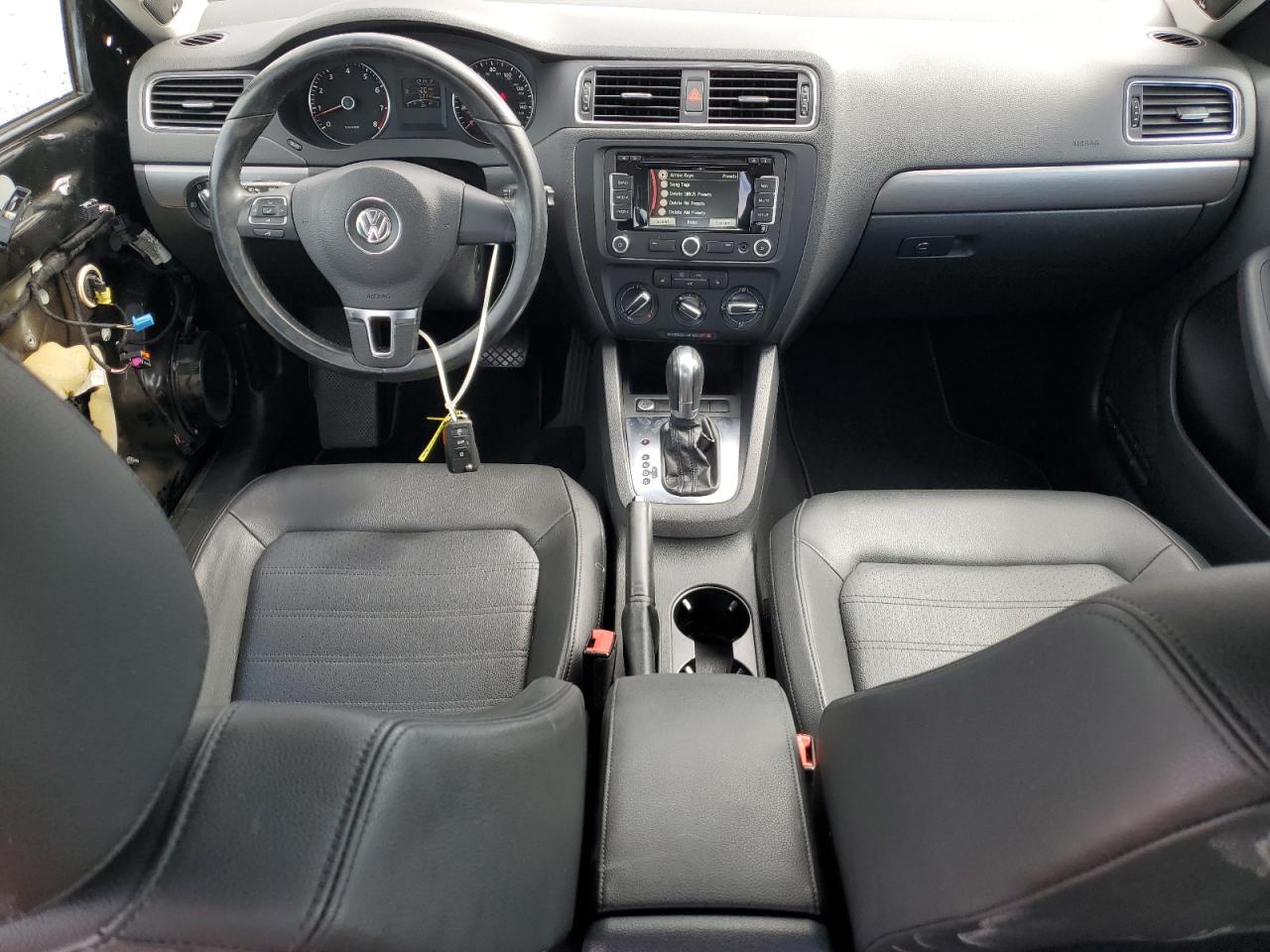 2013 Volkswagen Jetta Sel VIN: 3VWLX7AJ2DM390303 Lot: 82393335