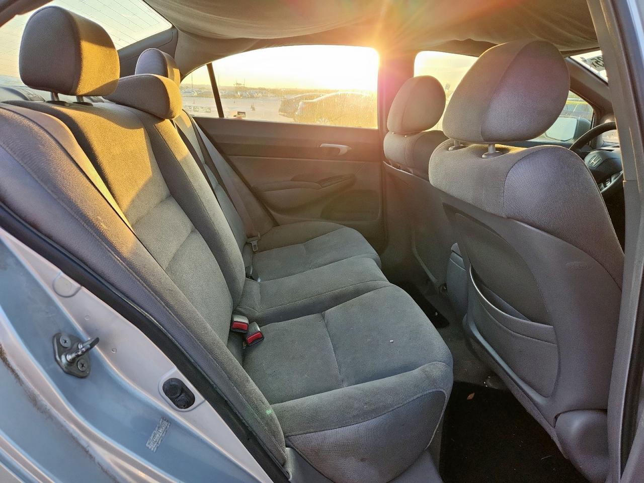 2007 Honda Civic Lx VIN: 1HGFA16527L034922 Lot: 85465285