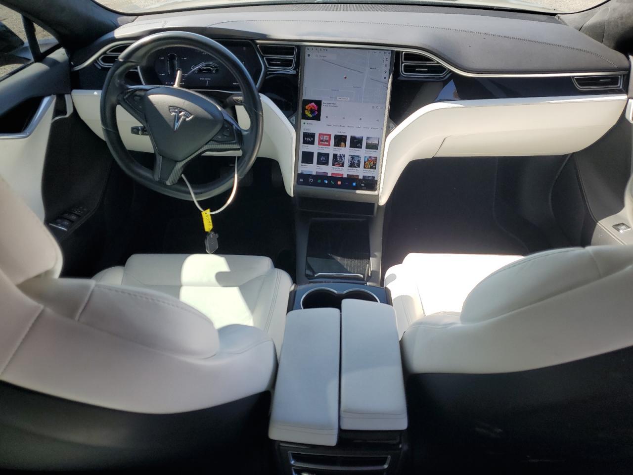 2017 Tesla Model S VIN: 5YJSA1E10HF201486 Lot: 82336825