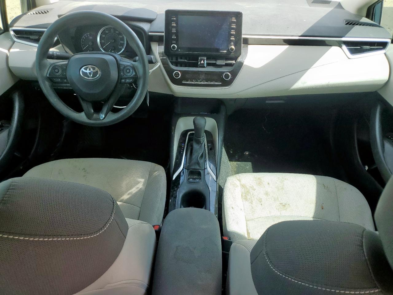 2021 Toyota Corolla Le VIN: 5YFEPMAE7MP267442 Lot: 82221405