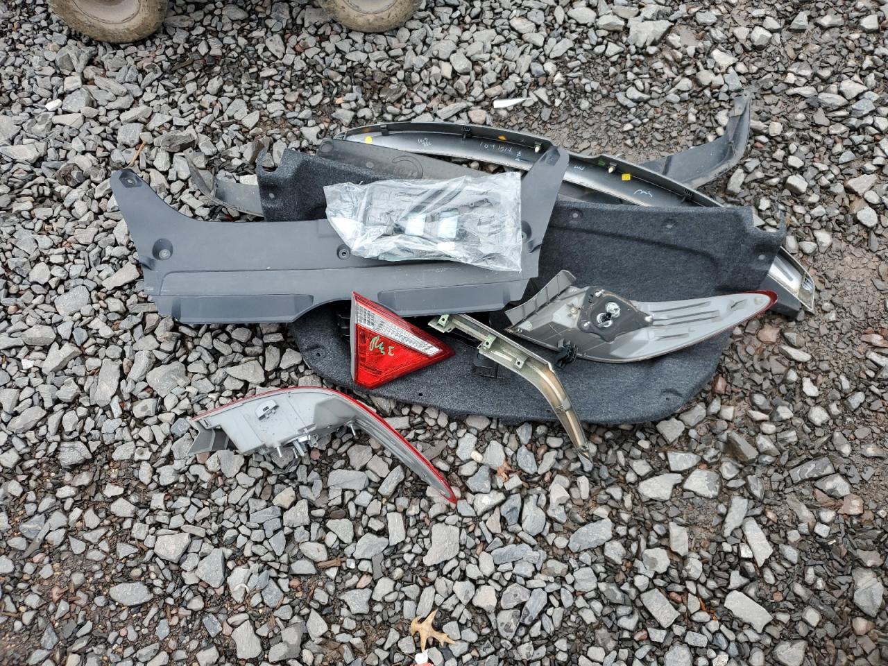 2016 Toyota Camry Le VIN: 4T1BF1FK0GU534040 Lot: 82234825