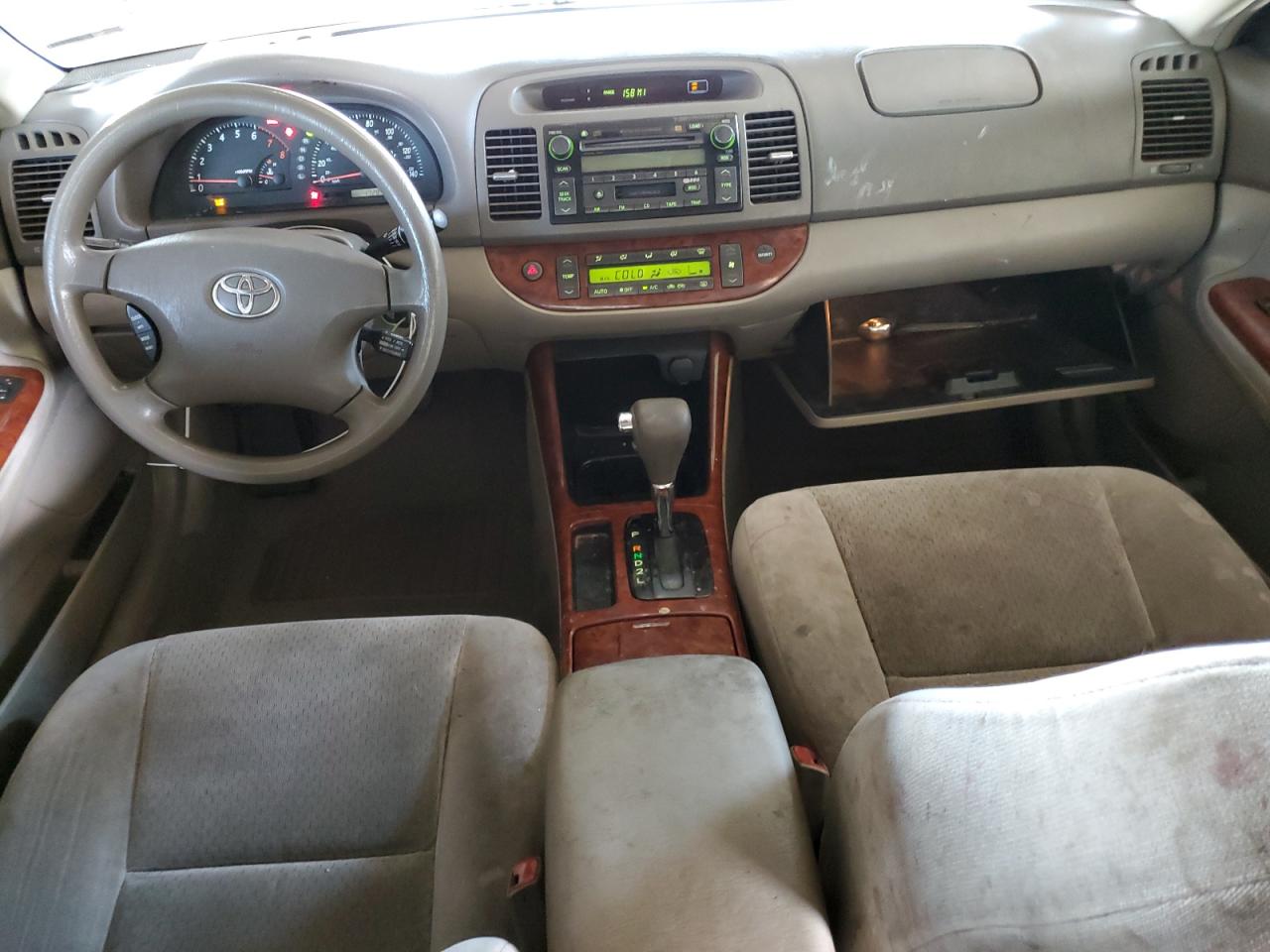 2004 Toyota Camry Le VIN: 4T1BE32K84U893071 Lot: 85852435