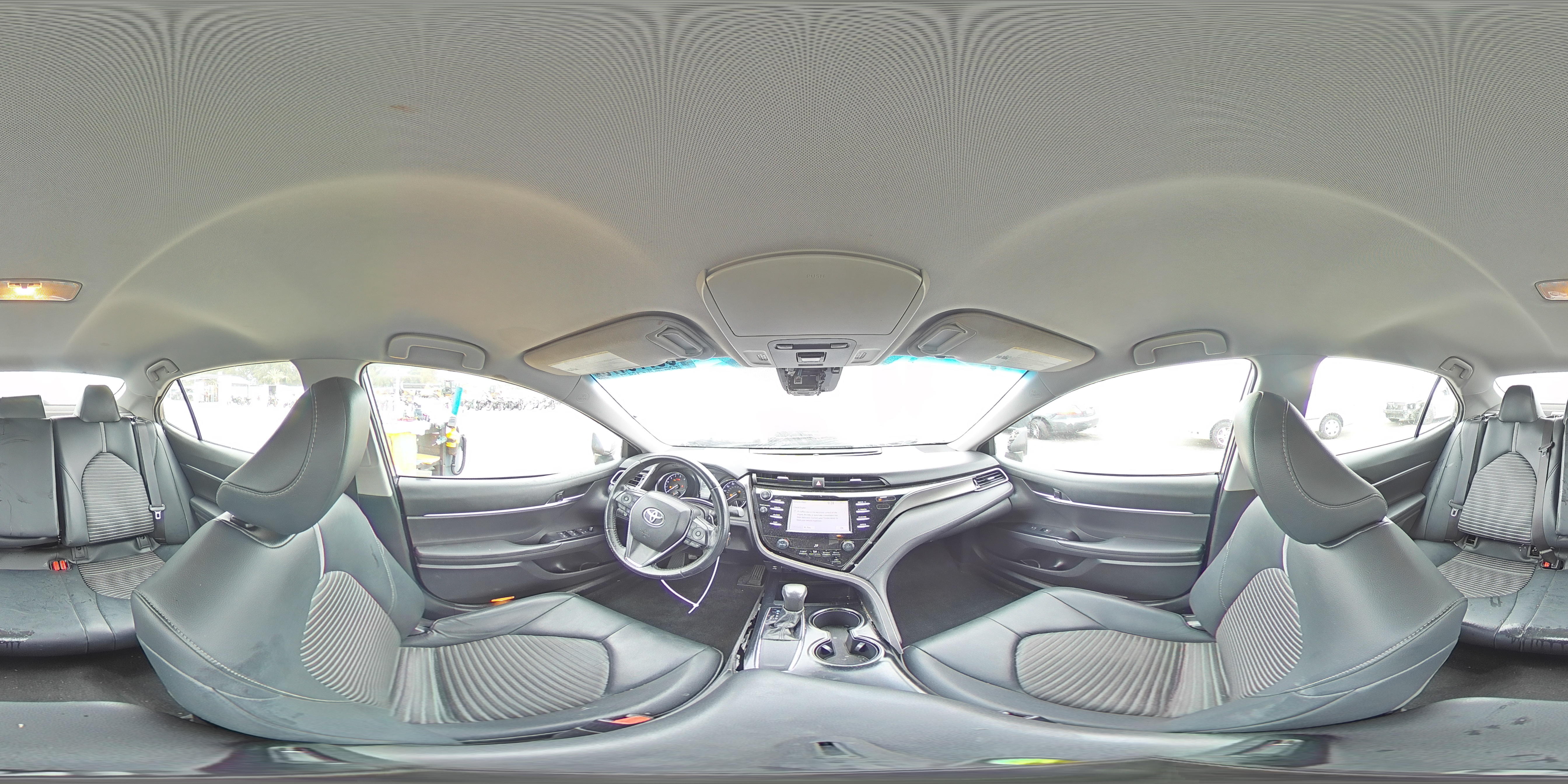 2019 Toyota Camry L VIN: 4T1B11HKXKU184064 Lot: 85776475