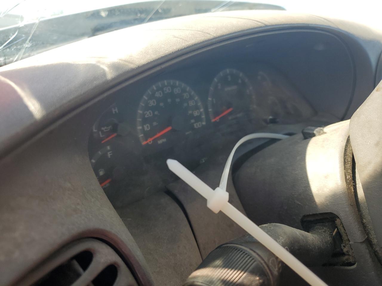 2002 Ford F150 VIN: 1FTRX17252NA44369 Lot: 85863265