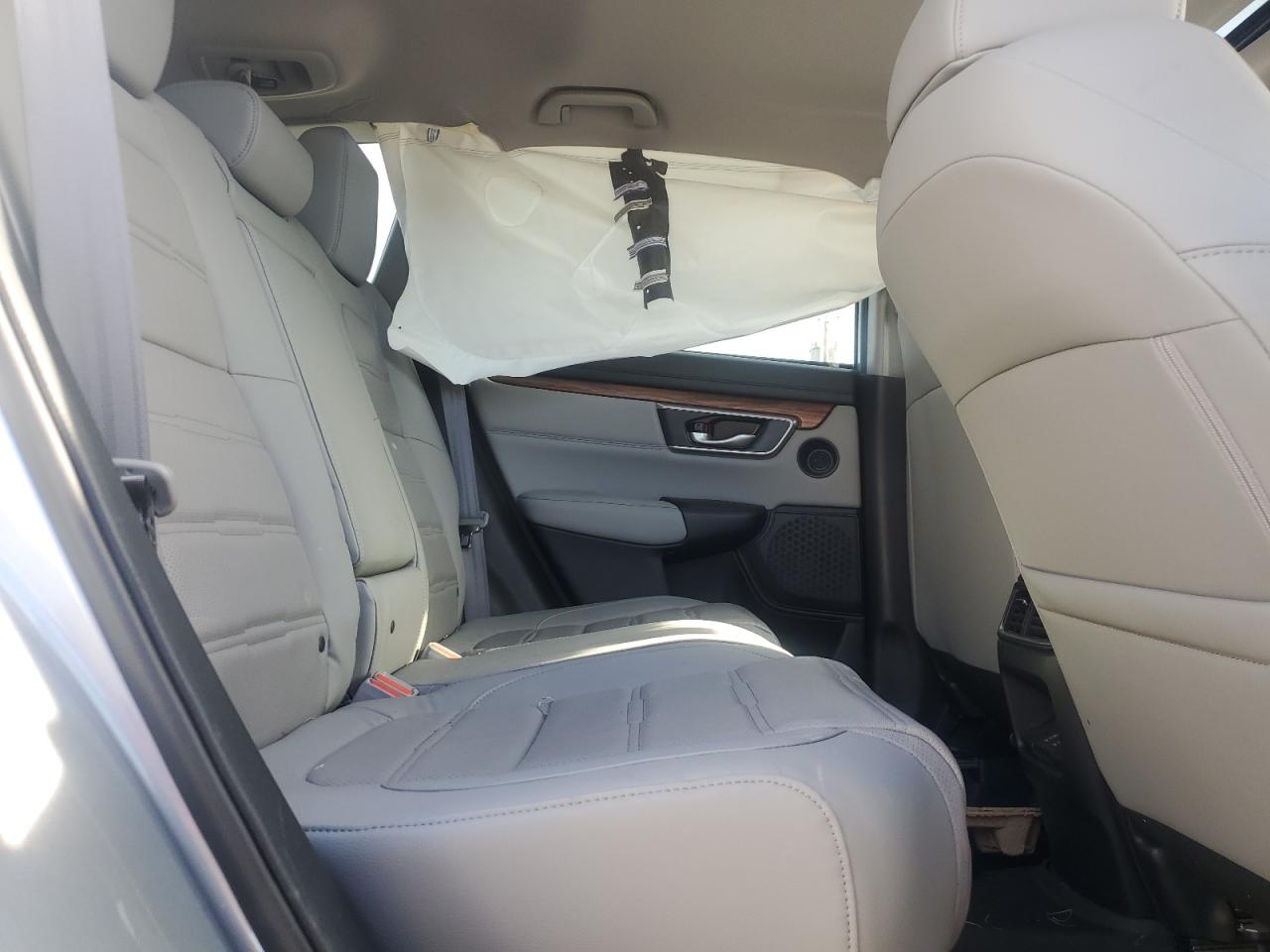 2019 Honda Cr-V Touring VIN: 2HKRW2H9XKH653025 Lot: 81962845