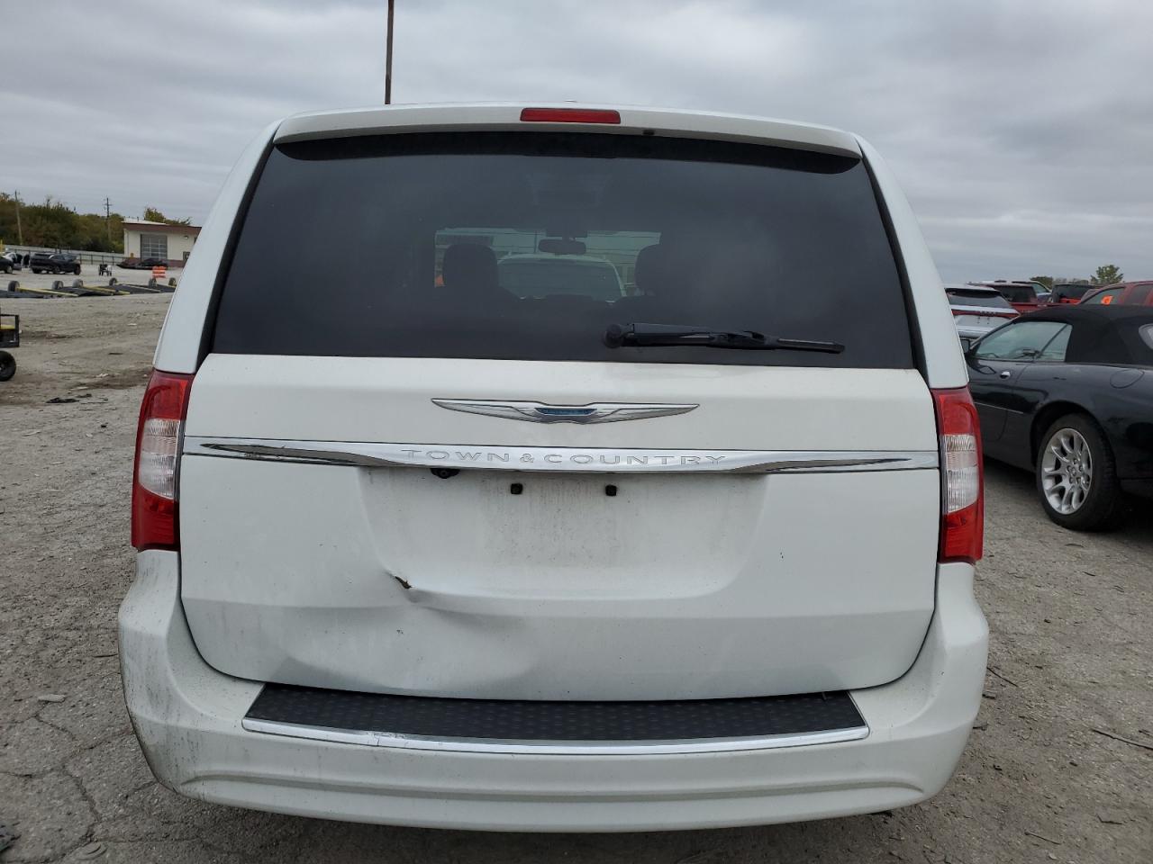 2016 Chrysler Town & Country Touring VIN: 2C4RC1BG1GR295950 Lot: 89459885