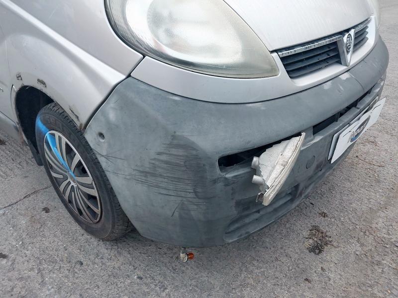 2004 VAUXHALL VIVARO 2700 DTI SWB 