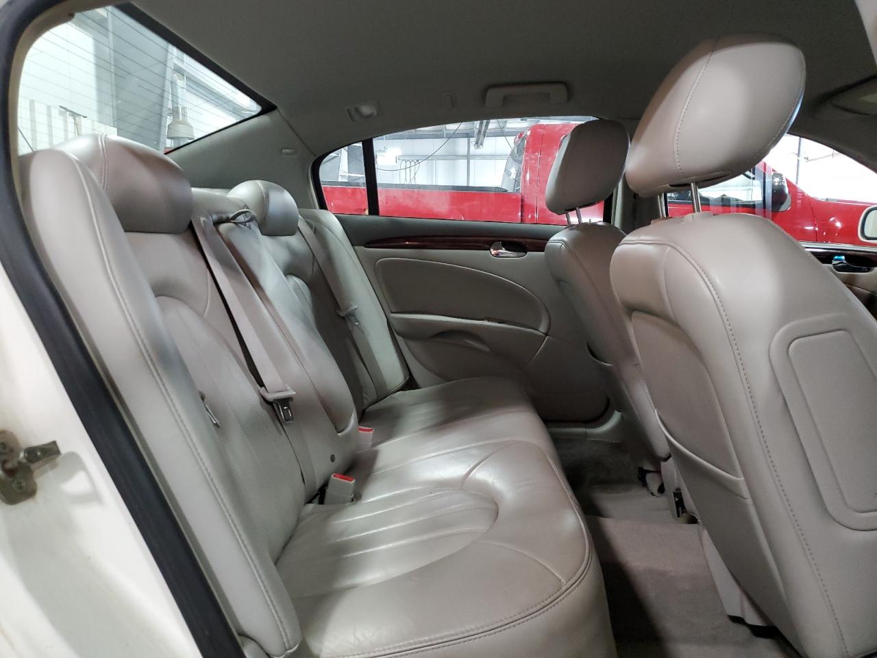 2010 Buick Lucerne Cxl VIN: 1G4HC5EM7AU122086 Lot: 89857105