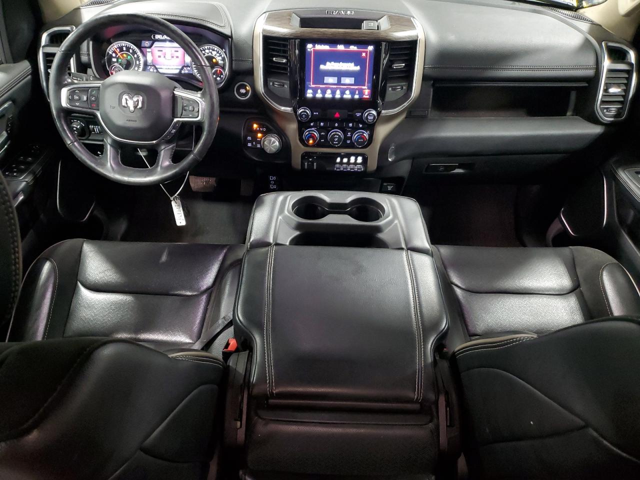 2019 Ram 1500 Laramie VIN: 1C6SRFJT9KN773136 Lot: 82158855