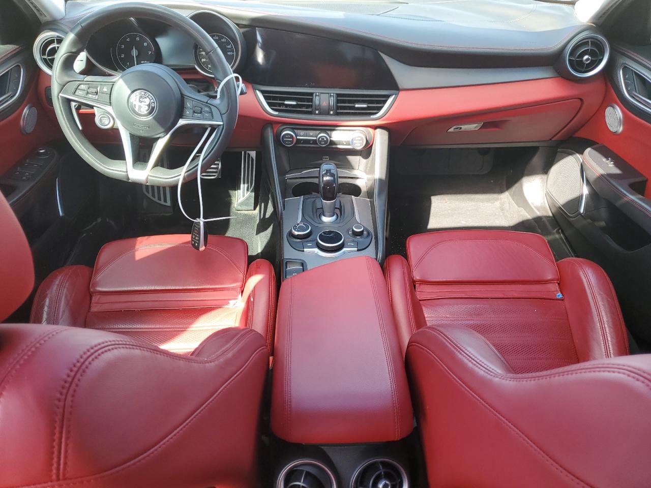 2018 Alfa Romeo Giulia Ti VIN: ZARFAECNXJ7589584 Lot: 86185725