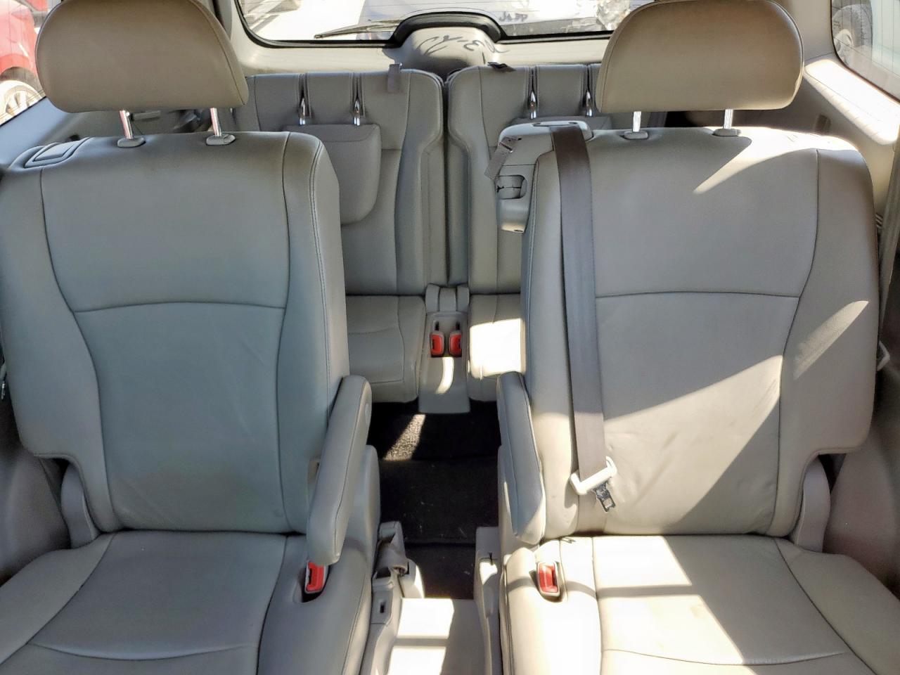 2013 Toyota Highlander Base VIN: 5TDZK3EH8DS121833 Lot: 85867595