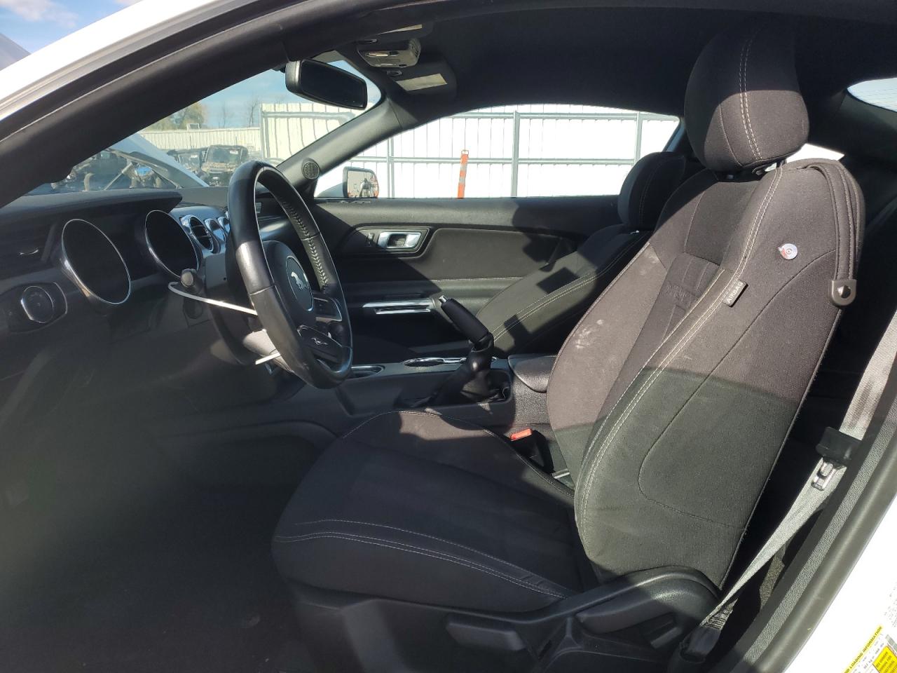 2018 Ford Mustang VIN: 1FA6P8TH6J5176972 Lot: 82636695