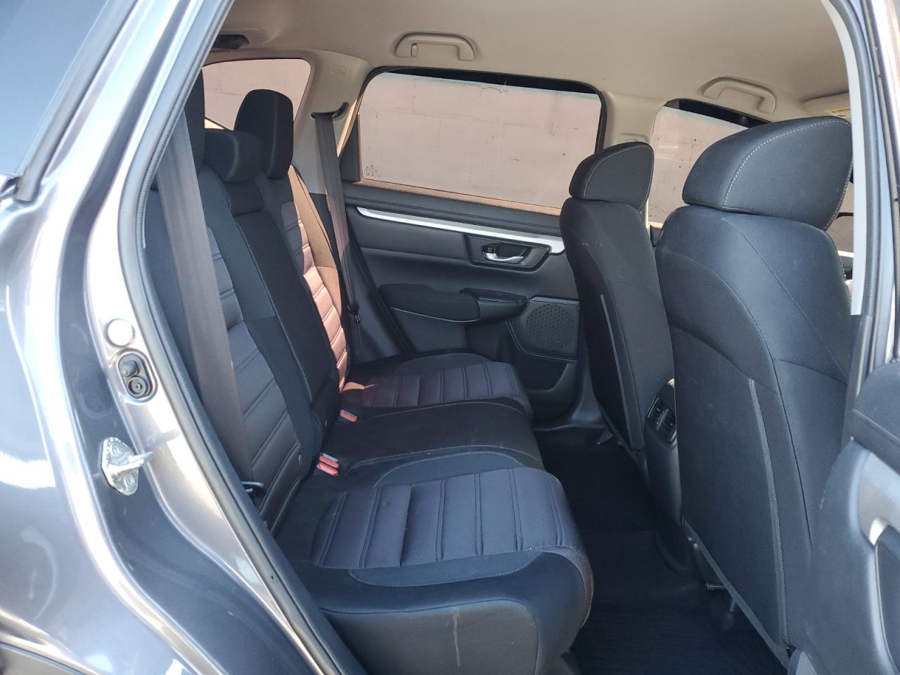 2019 Honda Cr-V Lx VIN: 2HKRW6H37KH201181 Lot: 84699435