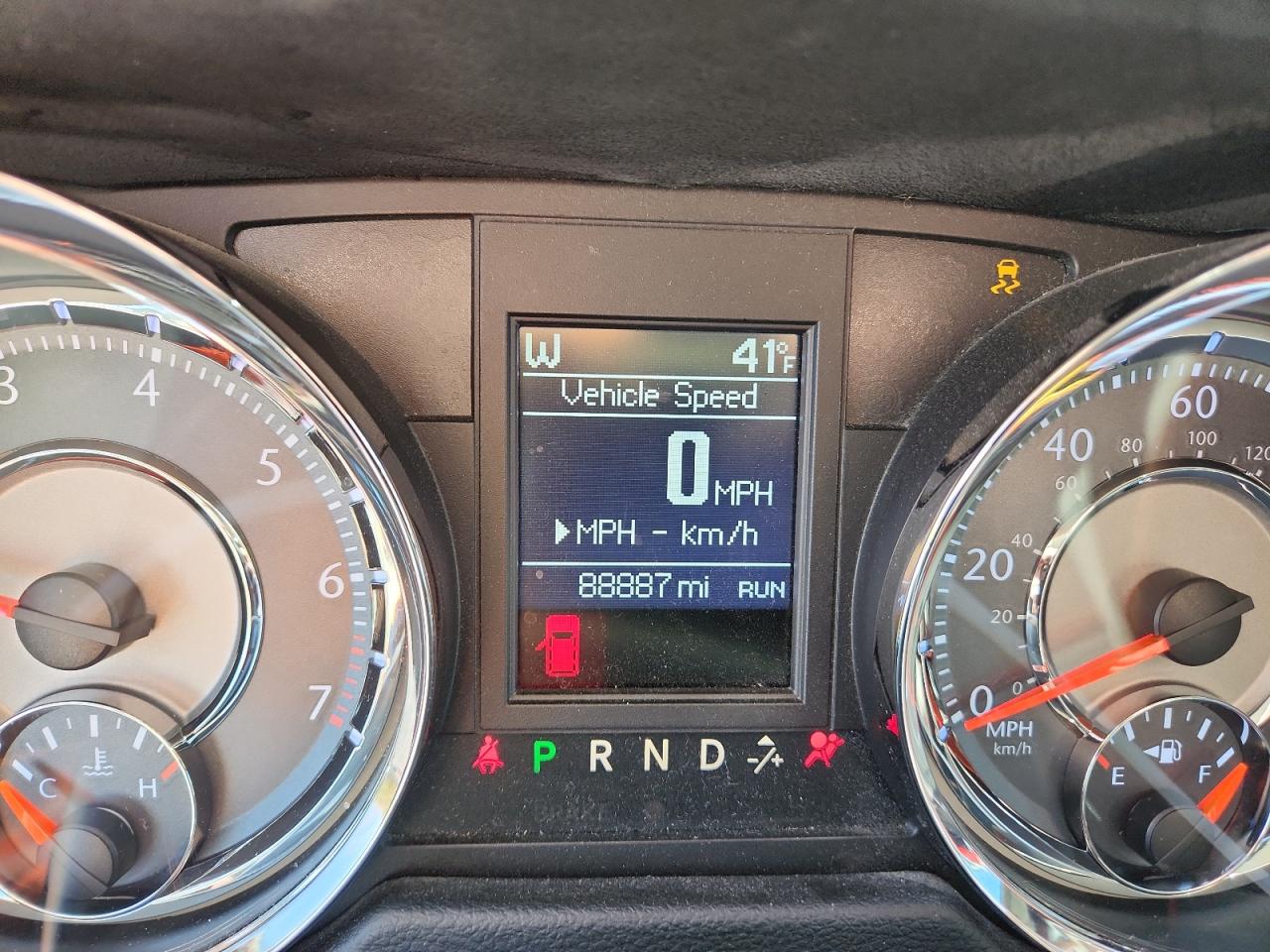 2016 Chrysler Town & Country Touring L VIN: 2C4RC1CG9GR112728 Lot: 90125135