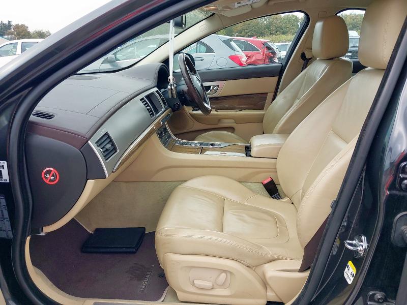 2013 JAGUAR XF 2.2D [200] PREMIUM LUXURY 4DR AUTO