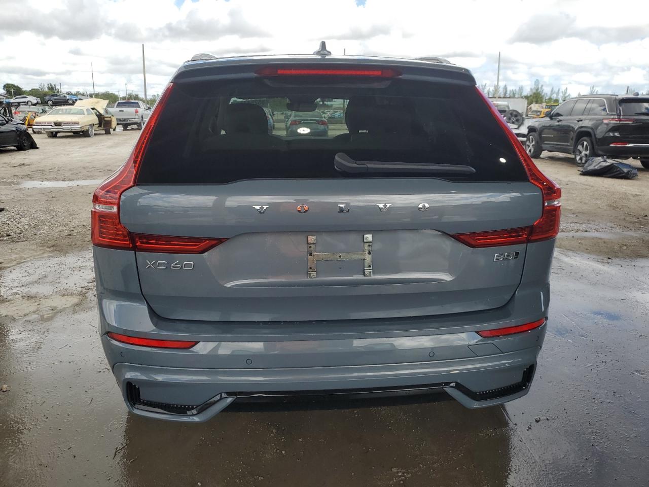 2024 Volvo Xc60 Plus VIN: YV4L12RL5R1715069 Lot: 85254415