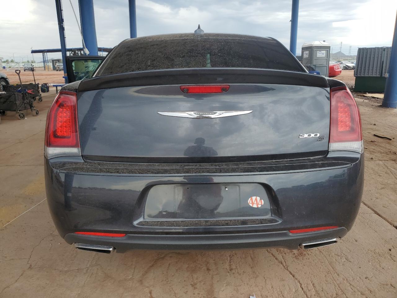 2015 Chrysler 300 S VIN: 2C3CCABT7FH756340 Lot: 85520105