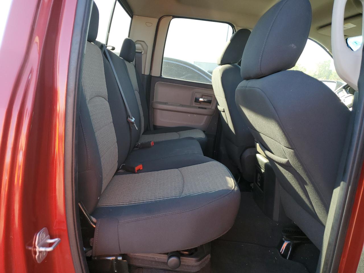 2010 Dodge Ram 1500 VIN: 1D7RV1GTXAS256656 Lot: 82226185