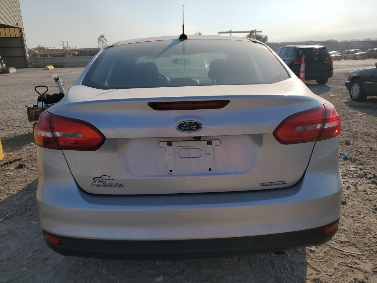 2015 Ford Focus S VIN: 1FADP3E26FL368558 Lot: 86216925