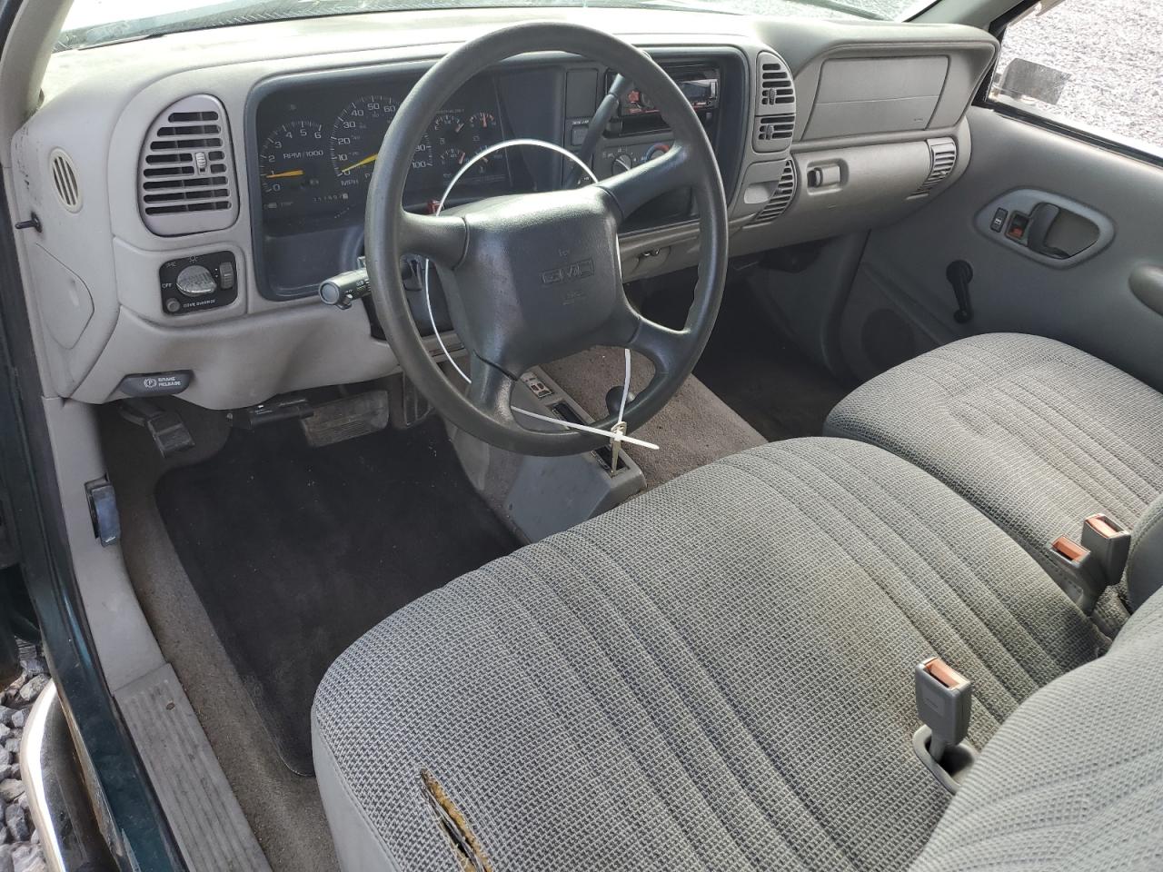 1998 GMC Sierra K1500 VIN: 1GTEK19M0WE531562 Lot: 82366465