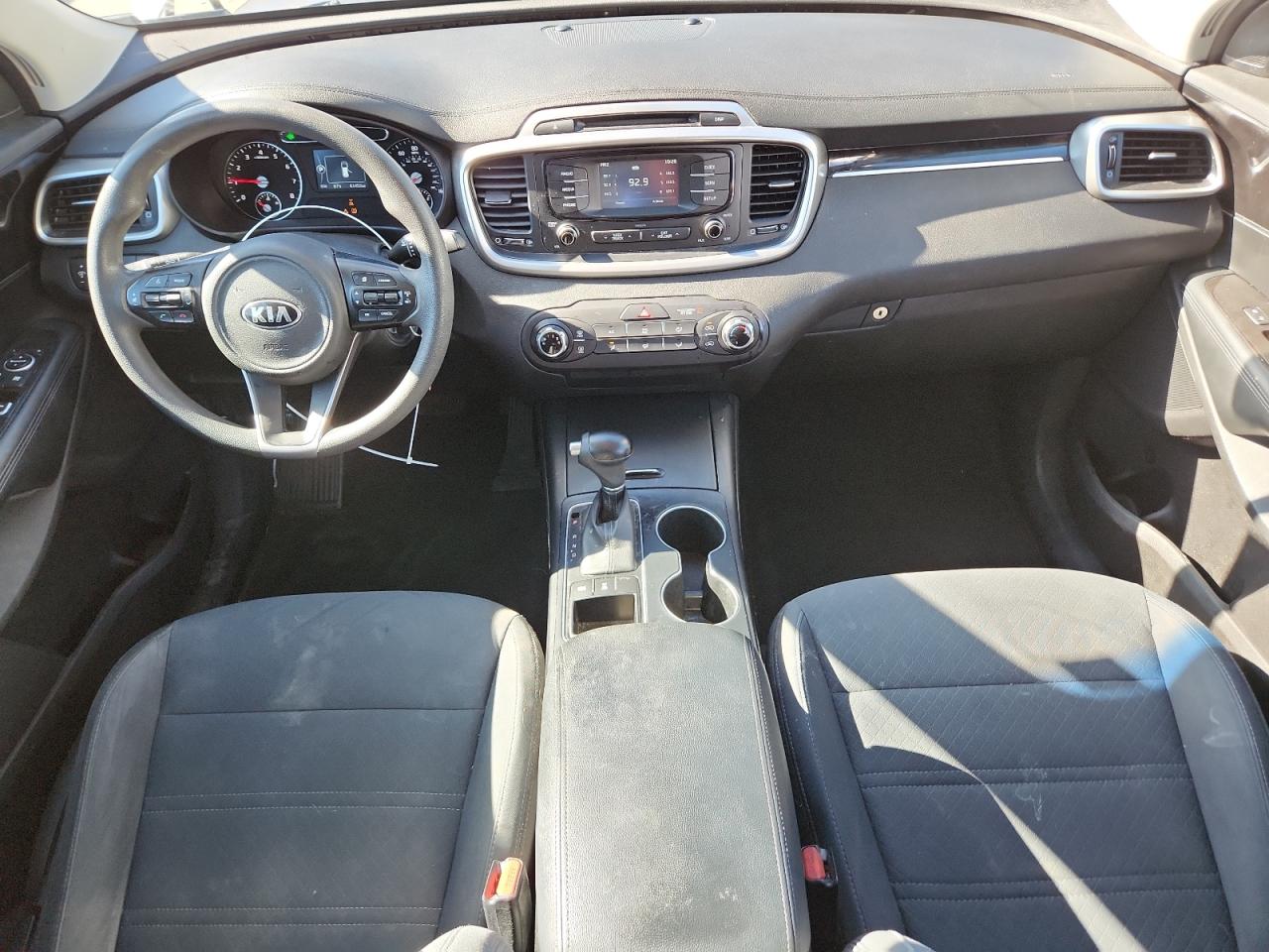 2018 Kia Sorento Lx VIN: 5XYPGDA54JG410033 Lot: 85128675