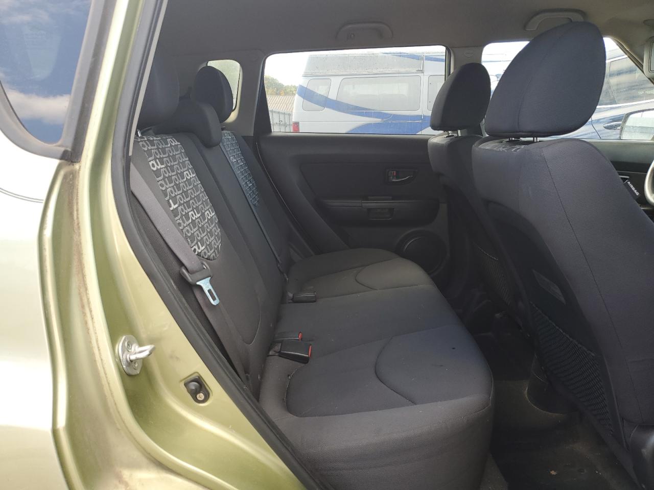 2011 Kia Soul + VIN: KNDJT2A22B7234254 Lot: 84897955