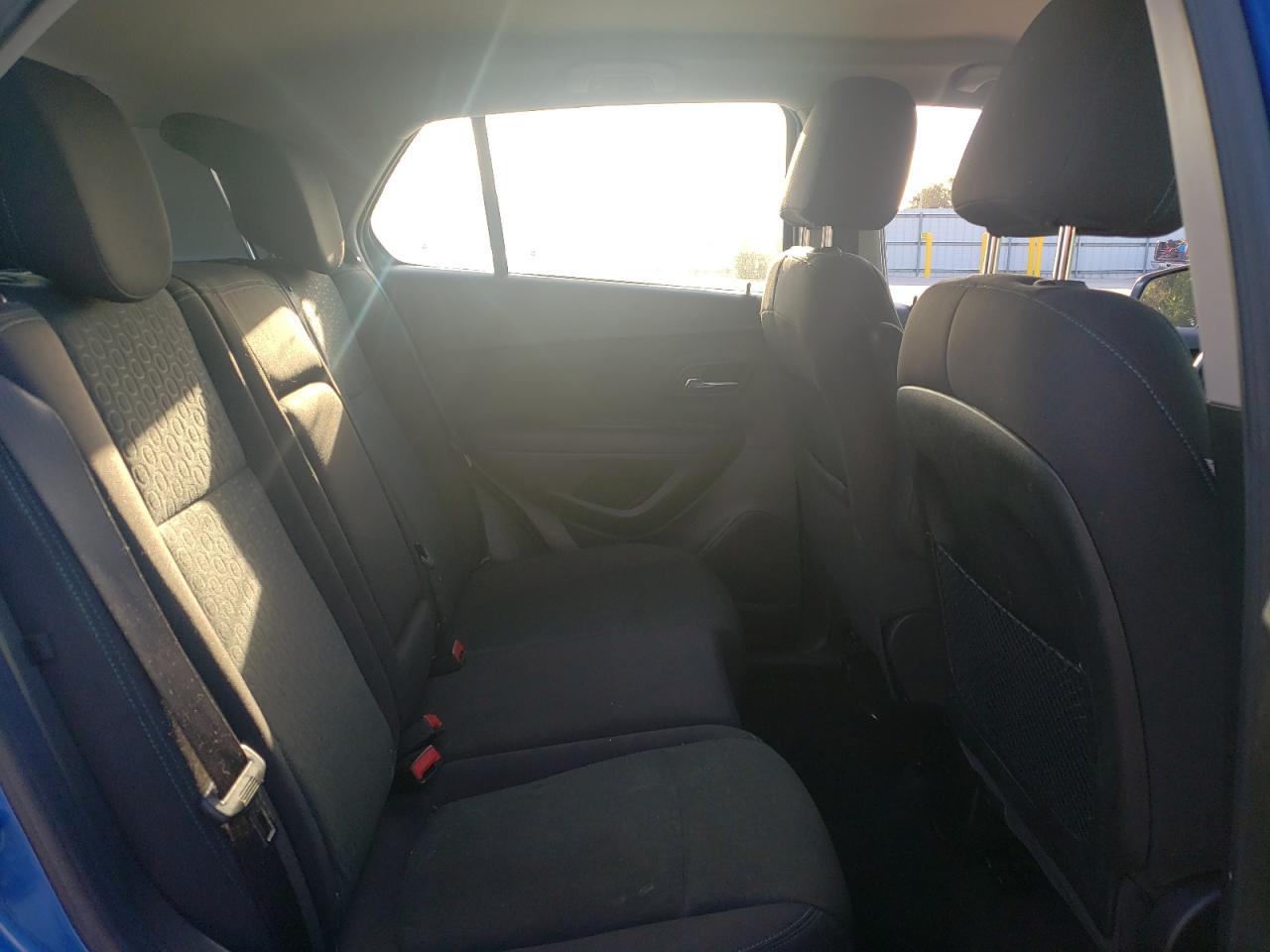 2015 Chevrolet Trax Ls VIN: KL7CJKSB0FB246836 Lot: 82005255